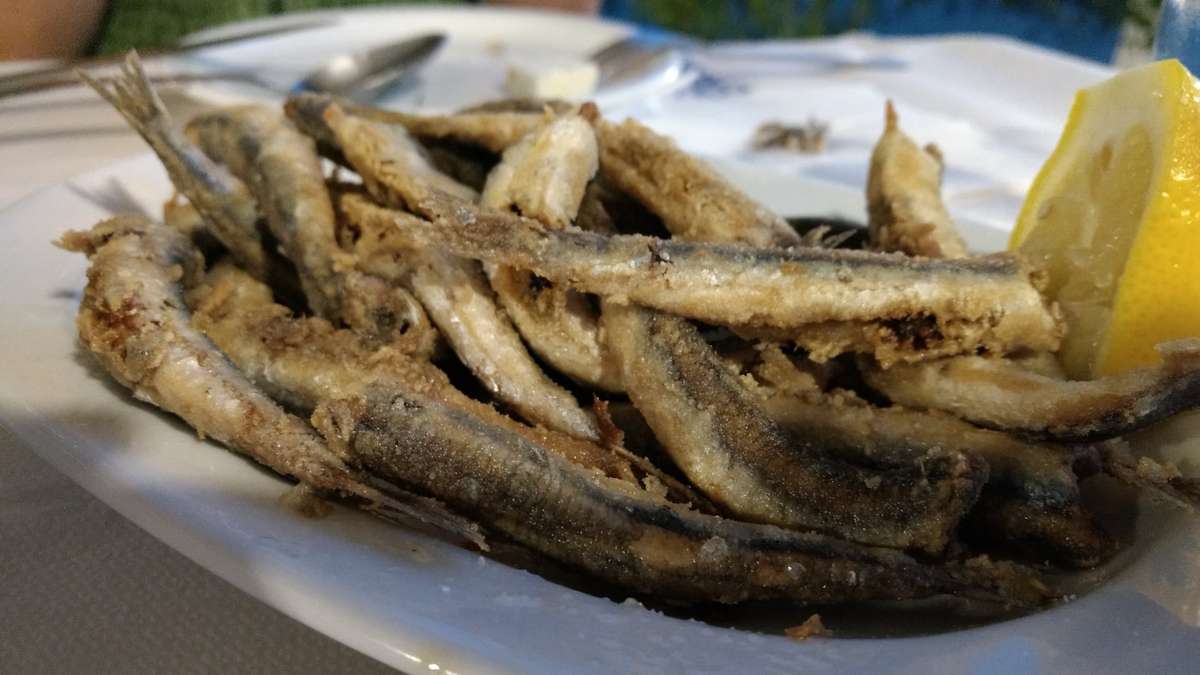 Frittiertes Kleinfisch