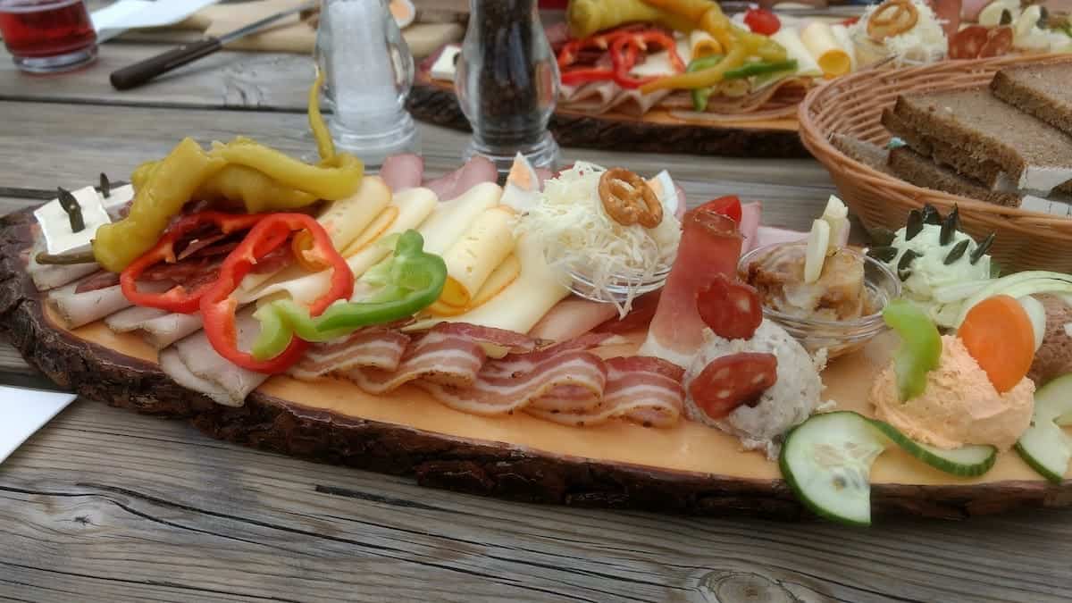 Graz Mit Dem Wohnmobil Besuchen 6 Brettljause In Graz