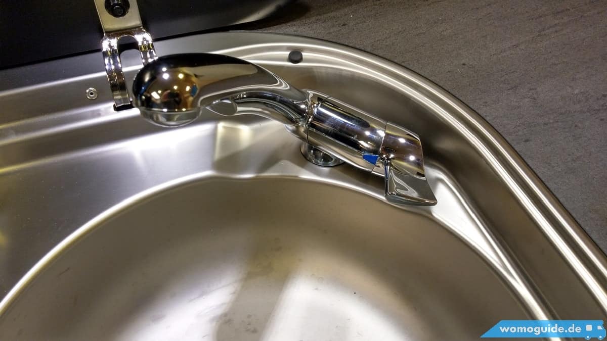 Der Roadcar R 640 Kastenwagen 6 Verstaubarer Wasserhahn