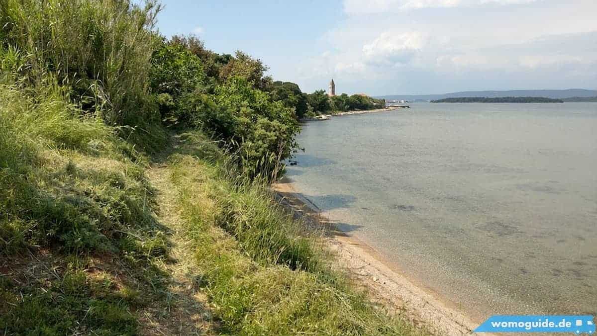 Mountainbike-Ausflug: Biograd-Pašman 18 Einsamer Strand