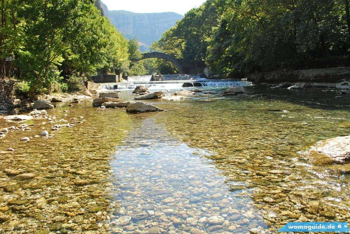 Flu&Szlig;, Br&Uuml;Cke