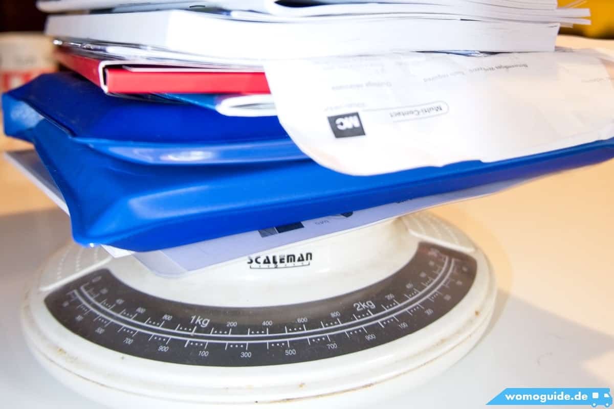 Gewicht Sparen Im Wohnmobil Durch Weniger Bedienungsanleitungen