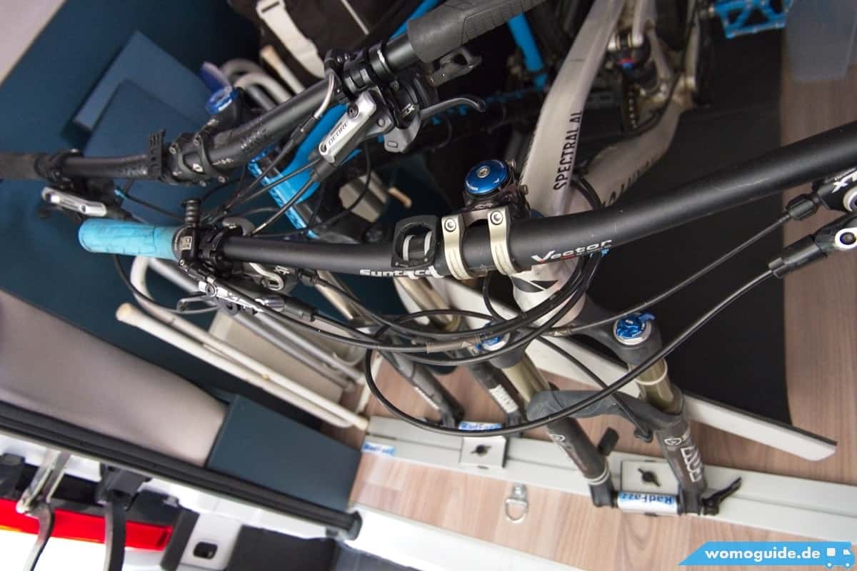 Den Radfazz-Fahrradträger In Der Heckgarage Einbauen 6 Radfazz &Quot;Anprobe&Quot;