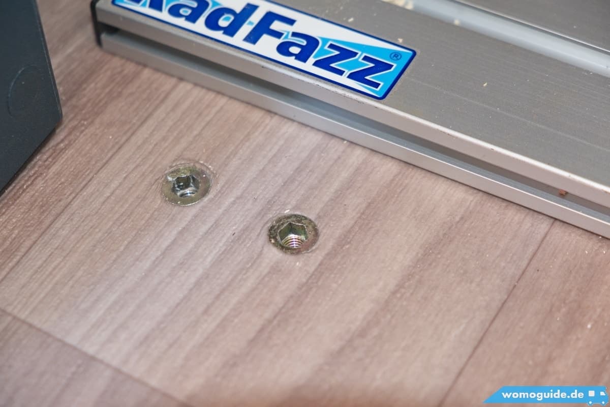 Den Radfazz-Fahrradträger In Der Heckgarage Einbauen 16 Radfazz Einbau