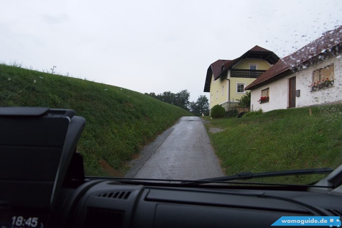 Schmale Stra&Szlig;E In Slovenien