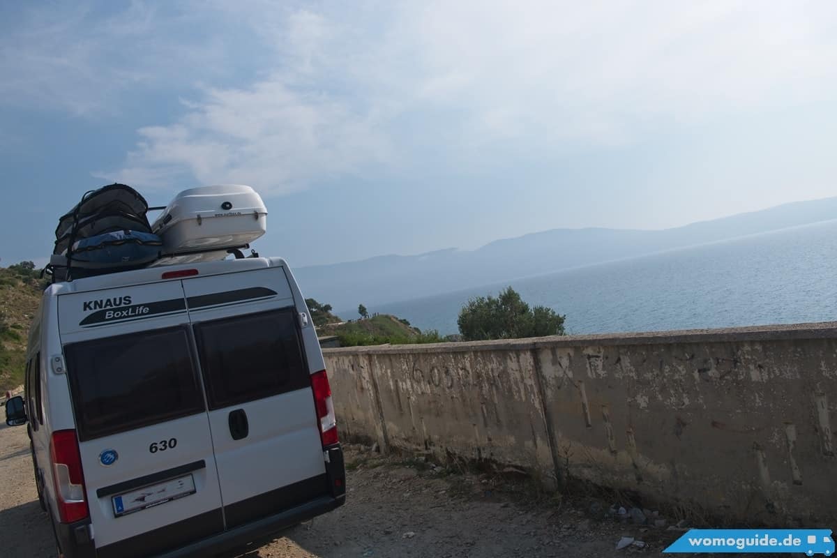 Mit Dem Wohnmobil Von Vlorë Über Den Llogara-Pass 3 VlorË: Wohnmobil An Der Uferstra&Szlig;E