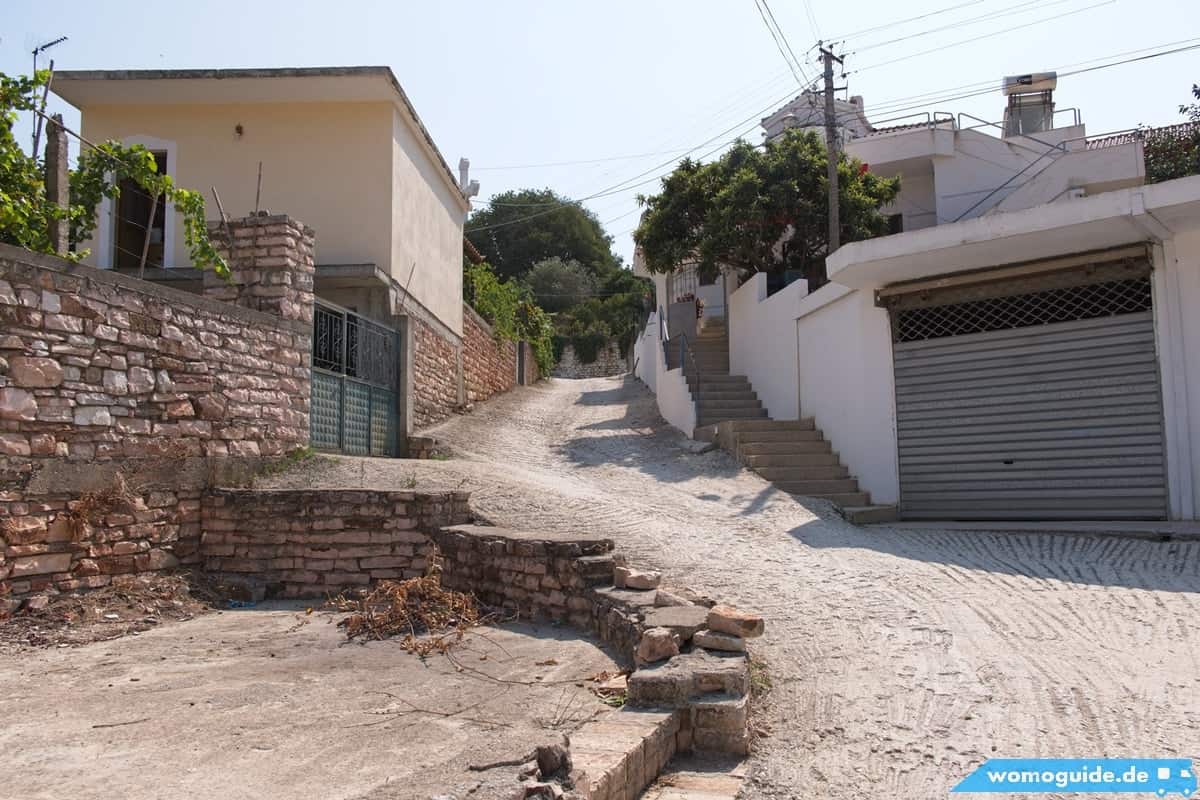 Südalbanien Mit Dem Wohnmobil: Sarande Und Butrint 22 Eine Steile Stra&Szlig;E