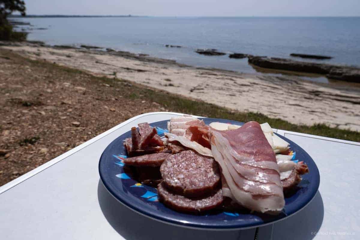 Osterjause Am Camp Pineta, Kroatien