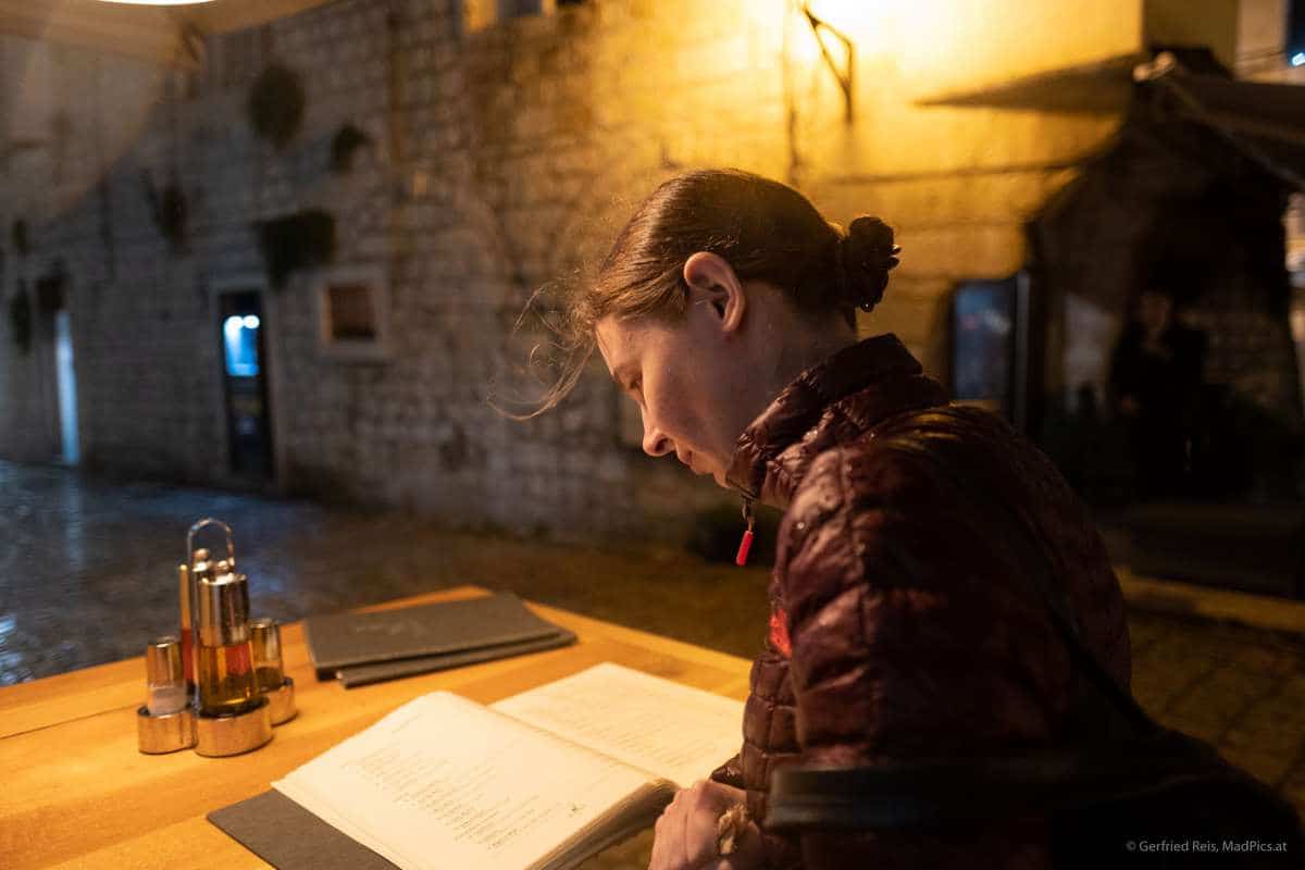 Trogir, Kroatien: Ein Getr&Auml;Nk