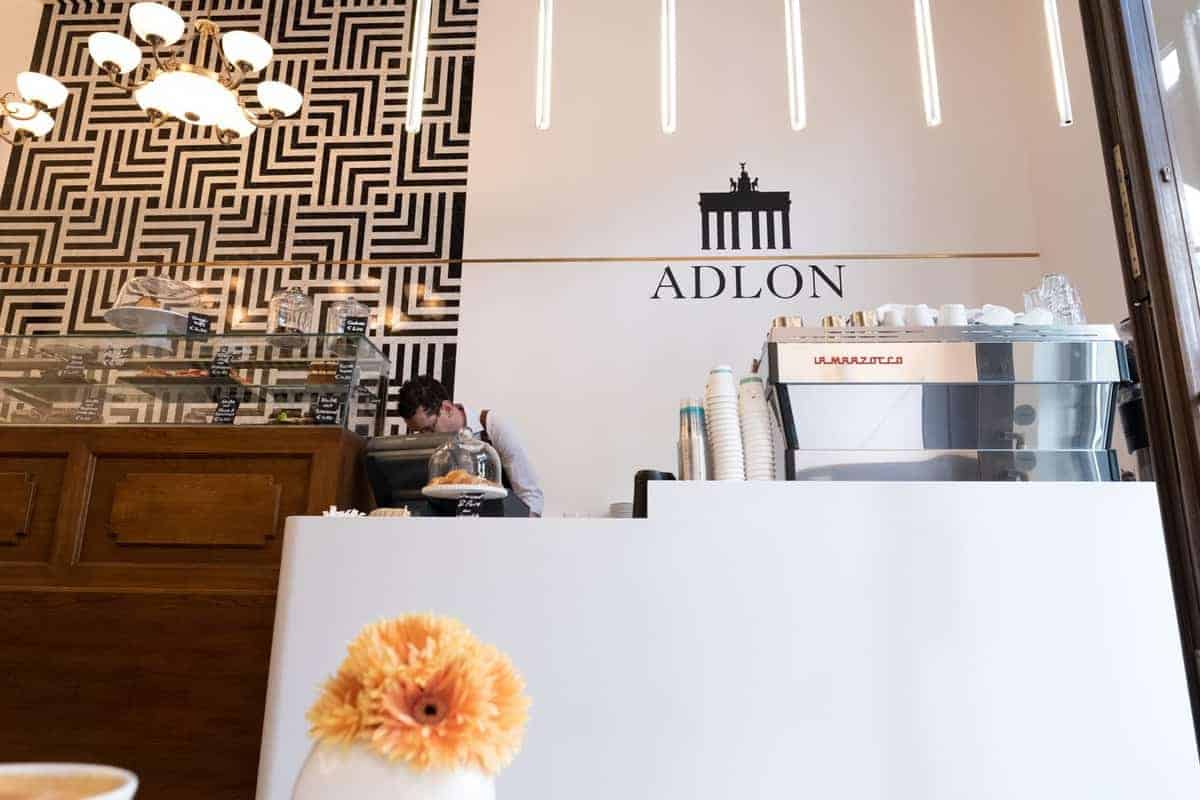 Berlin Mit Dem Wohnmobil 77 Adlon To Go, Berlin