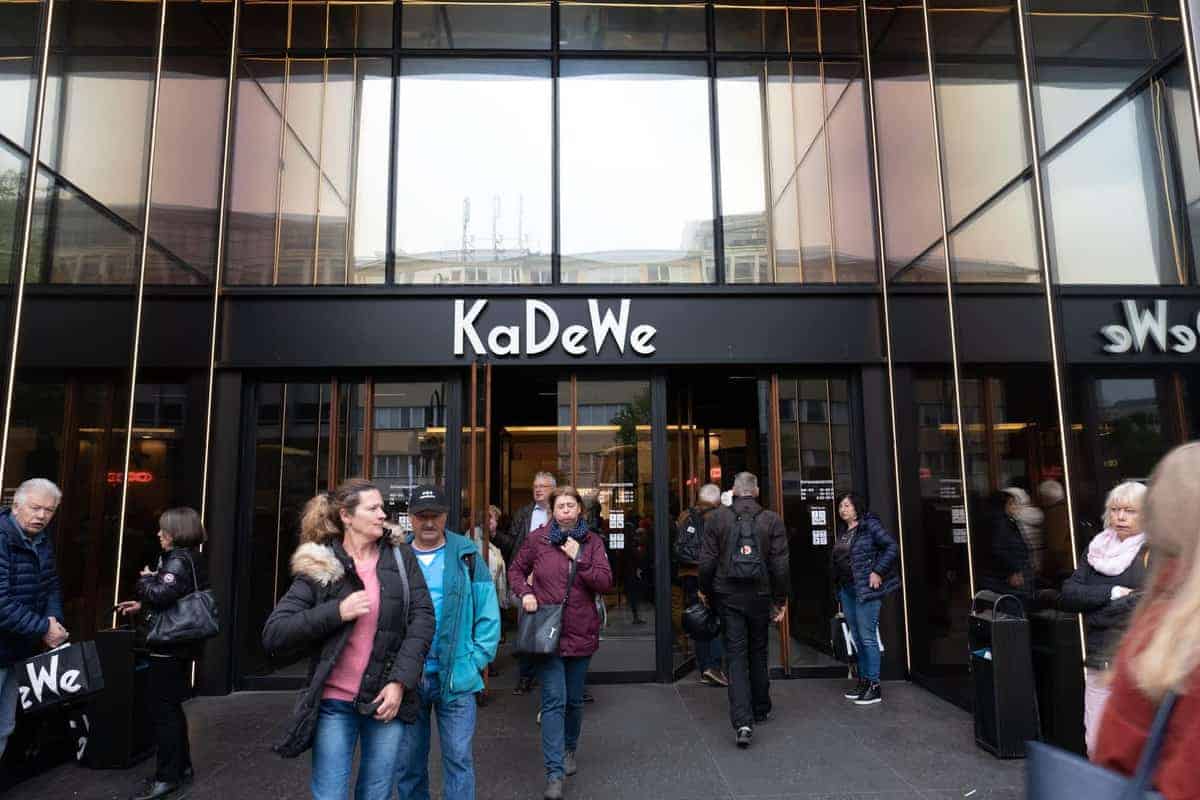 Berlin Mit Dem Wohnmobil 140 Eingang Kadewe