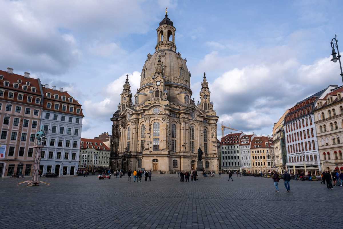 Dresden Mit Dem Wohnmobil 18 Neumarkt Und Frauenkirche Dresden