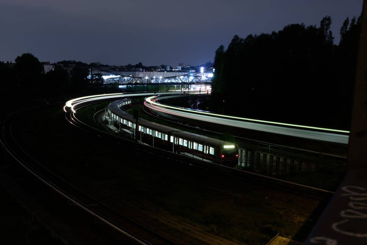 Berlin Mit Dem Wohnmobil 171 Fahrende ZÜGe In Berlin
