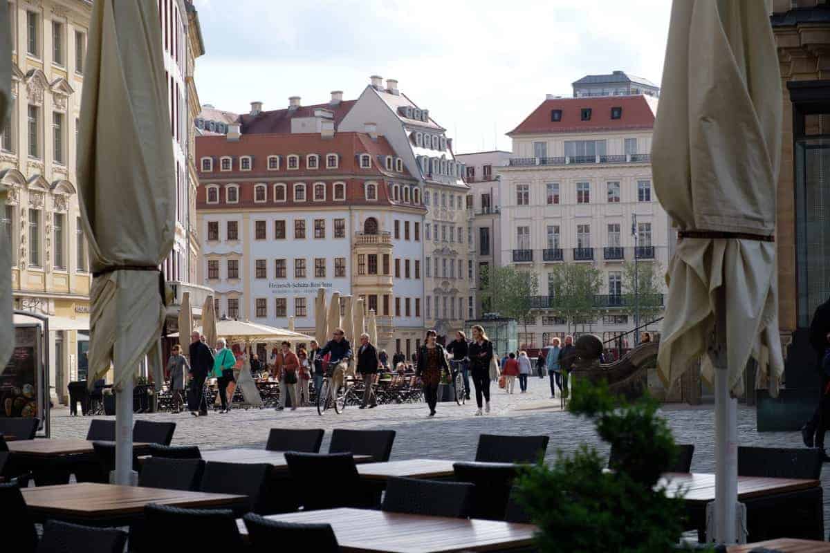 Dresden Mit Dem Wohnmobil 20 Gastgarten In Dresden, Deutschland