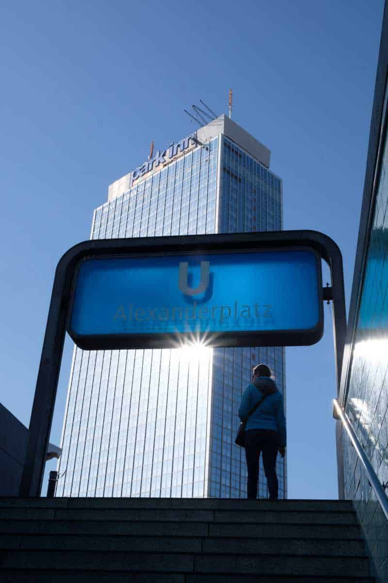 Berlin Mit Dem Wohnmobil 12 U-Bahn Station Alexanderplatz