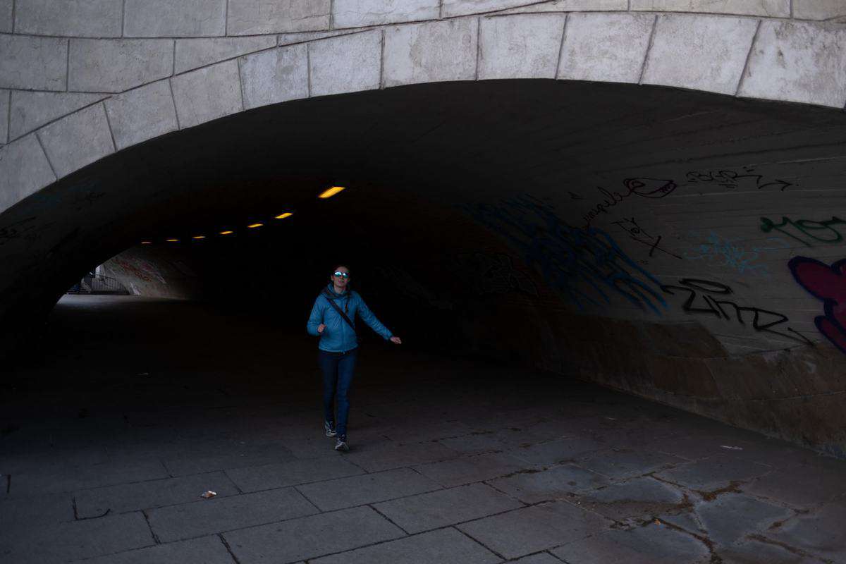 Berlin Mit Dem Wohnmobil 19 Gehweg Am Kanal In Der NÄHe Berliner Dom