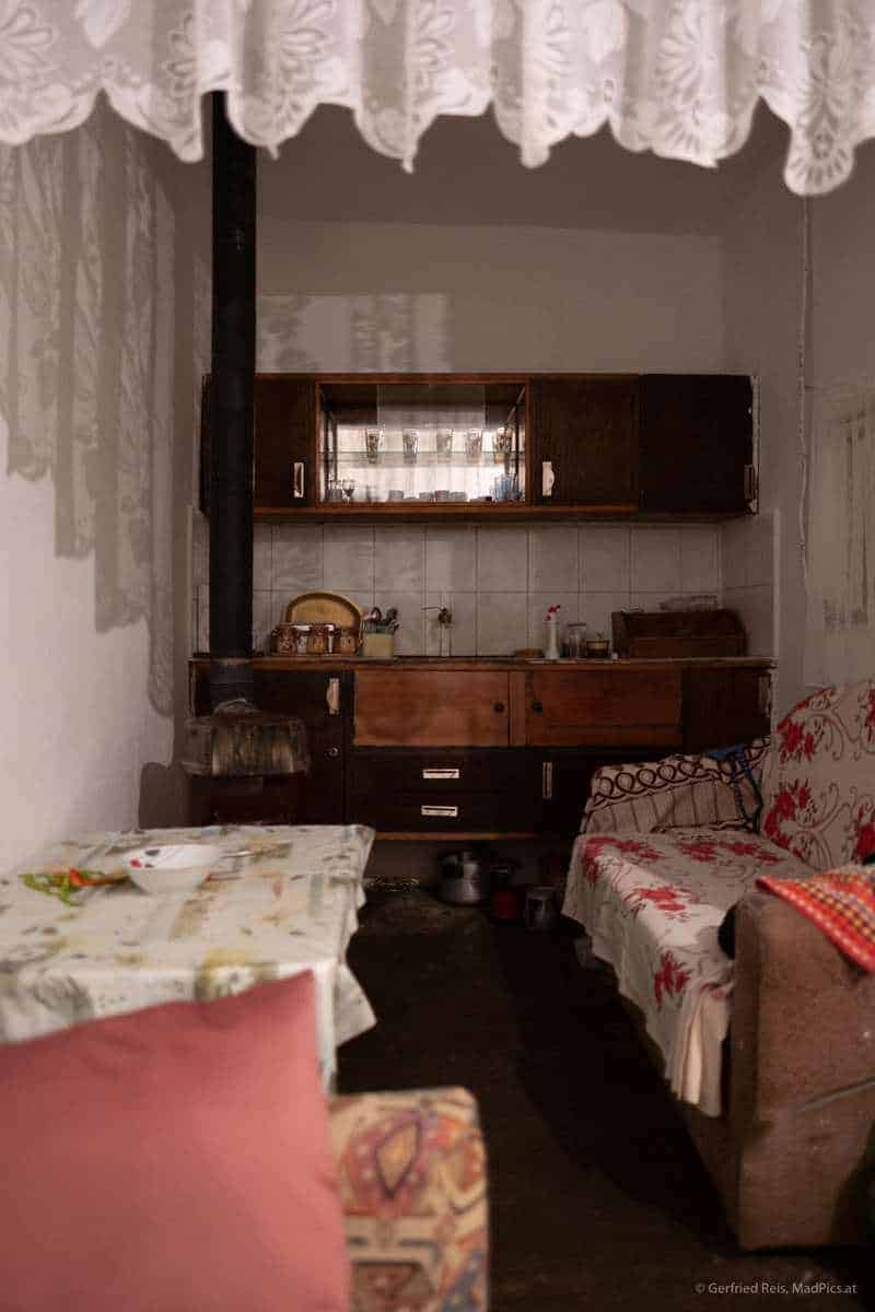 Im Haus Von Albanischen Gro&Szlig;Eltern