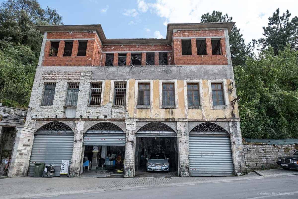 Autowaschanlage In Gjirokaster