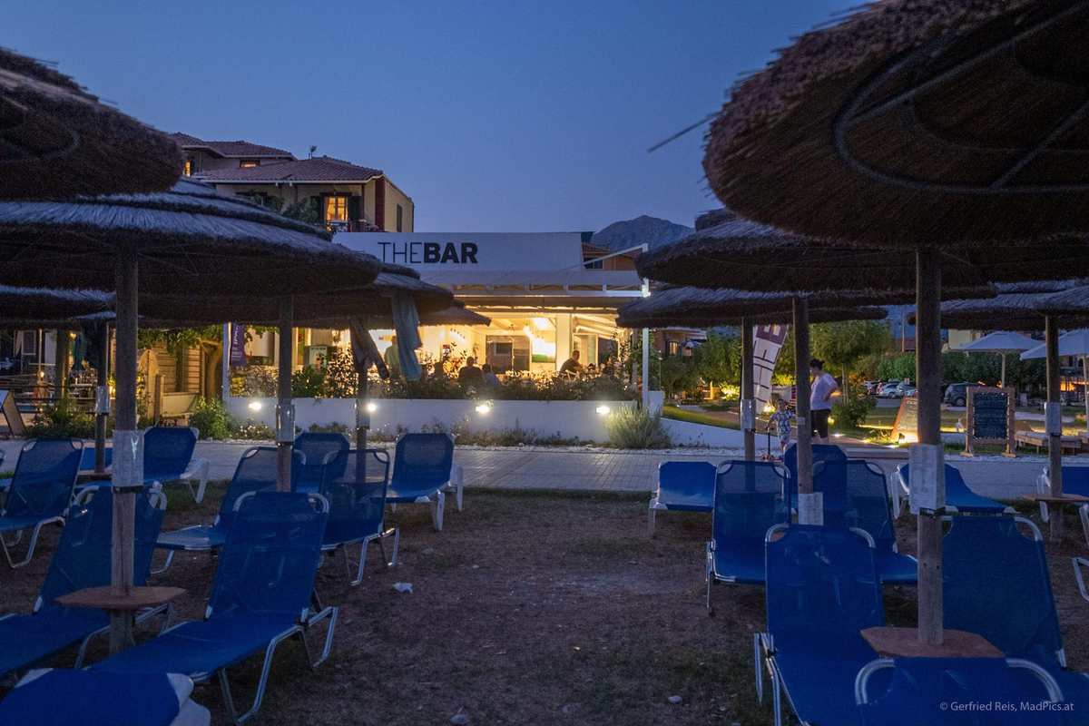 Liegest&Uuml;Hle In Vasiliki