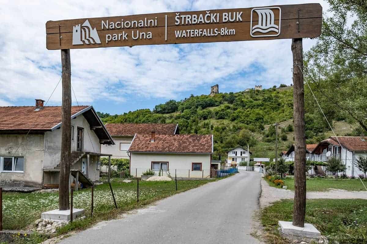 &Scaron;TrbačKi&Nbsp;Buk: Schild