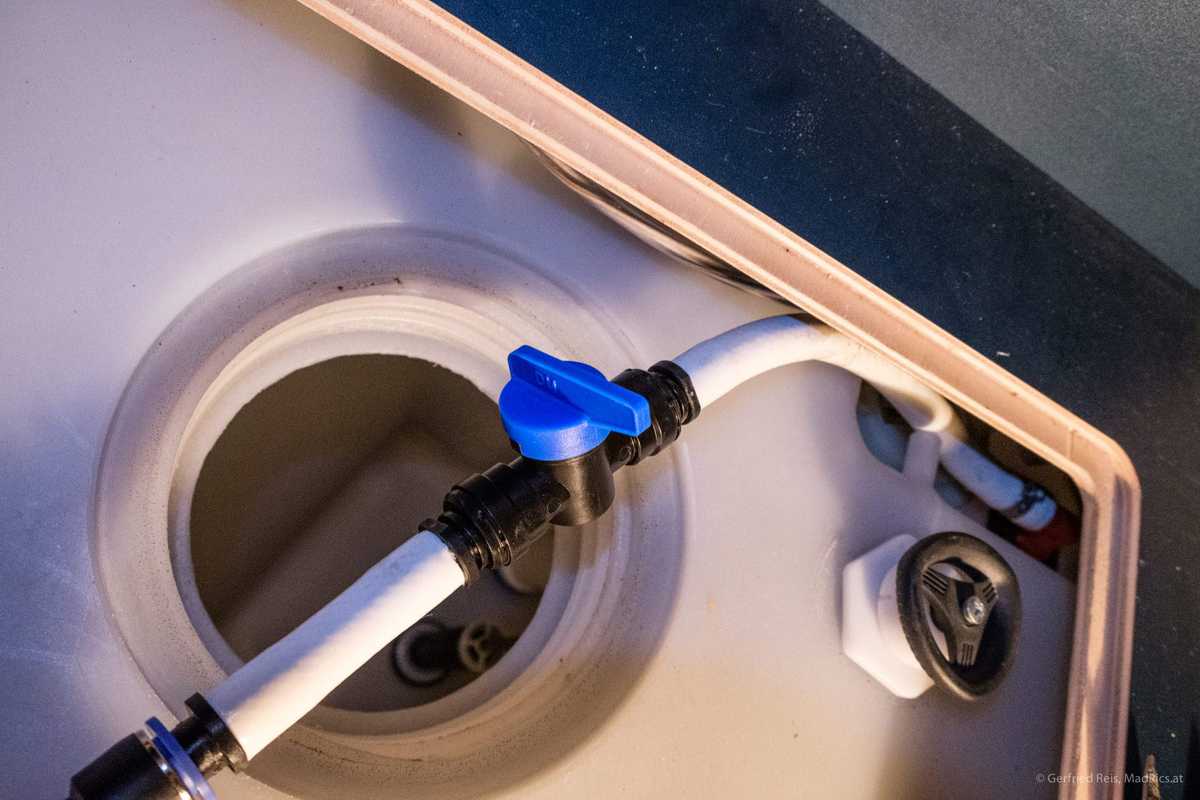 Verschlussventil Von Floe Für Die Entwässerung Schließen