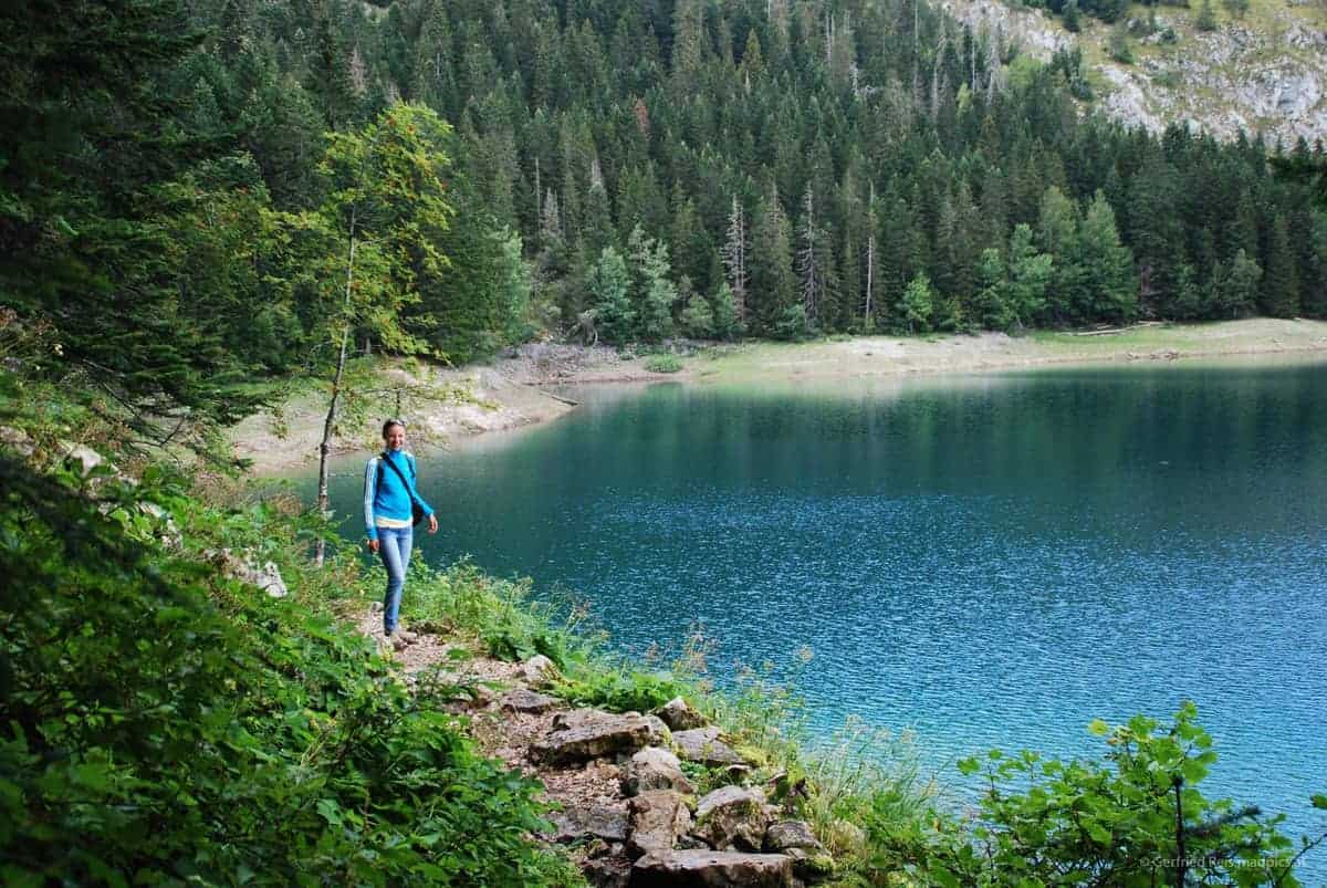 Olya Am Crno Jezero