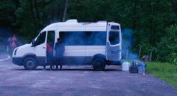 Wildcamper im Wohnmobil