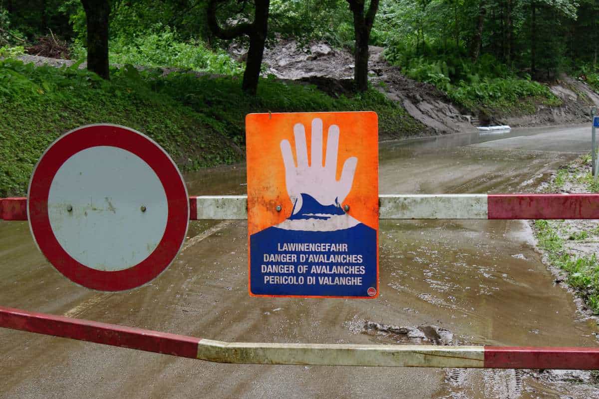 Gesperrte Straße In Kaprun Nach Murenabgang