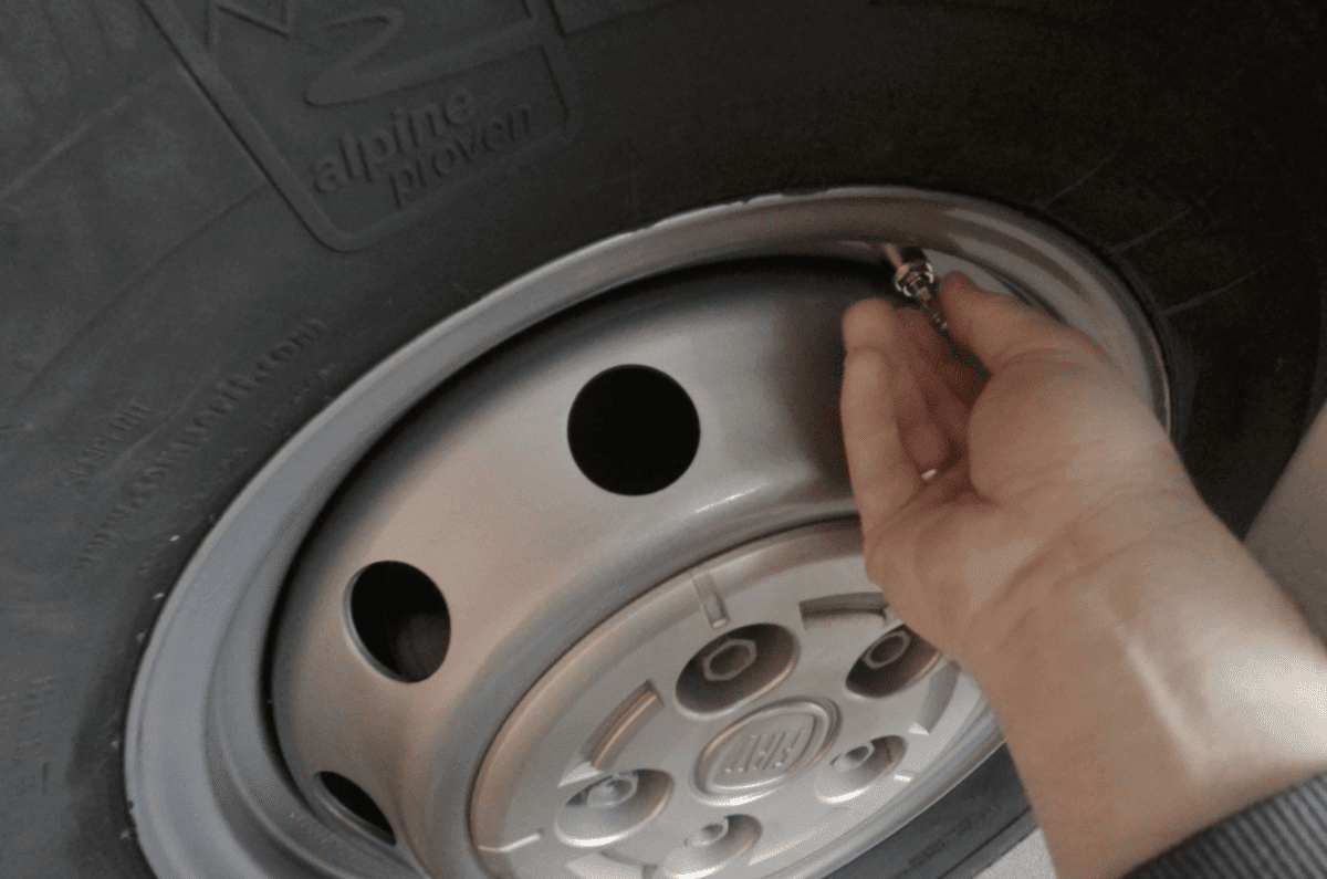 Metall-Ventile Sorgen Für Zusätzliche Sicherheit