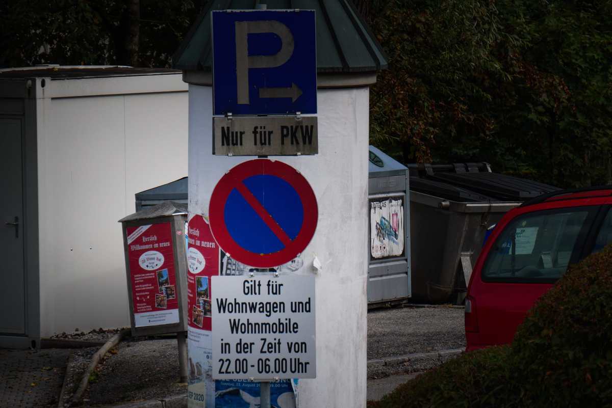 Für Wohnmobile Gesperrter Parkplatz