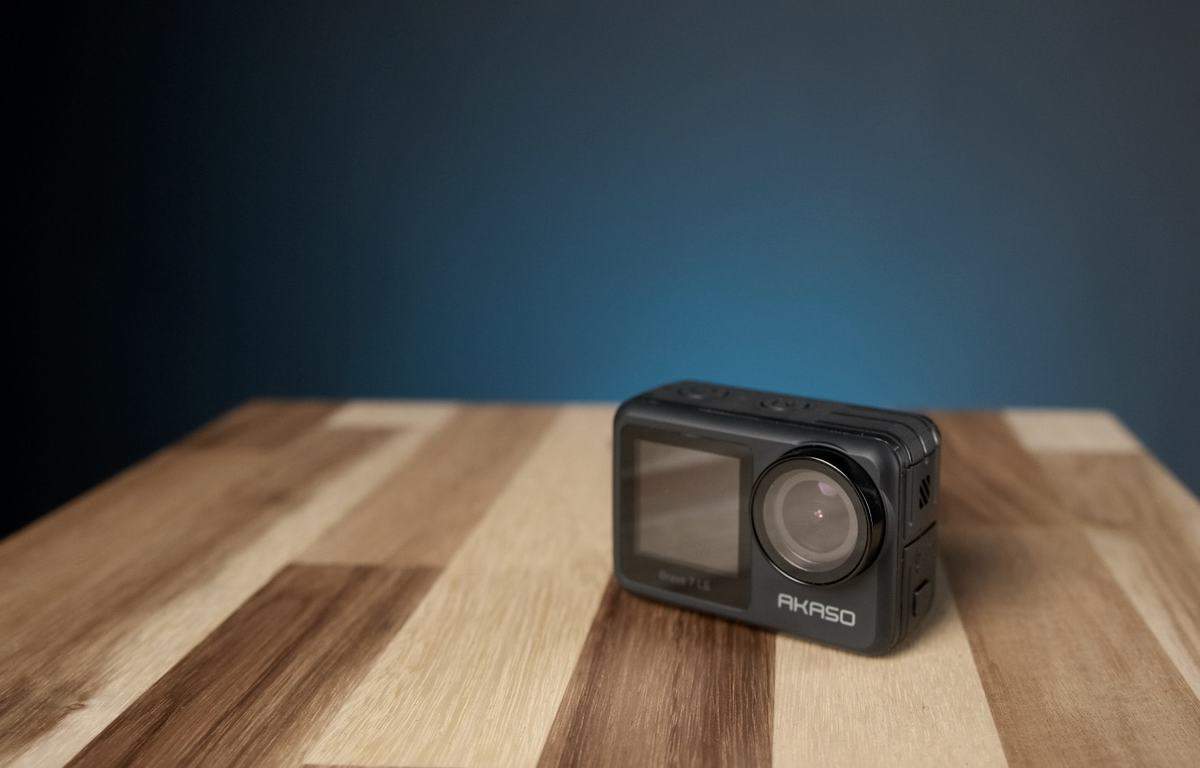 Front-Screen: Akaso Brave 7 Le