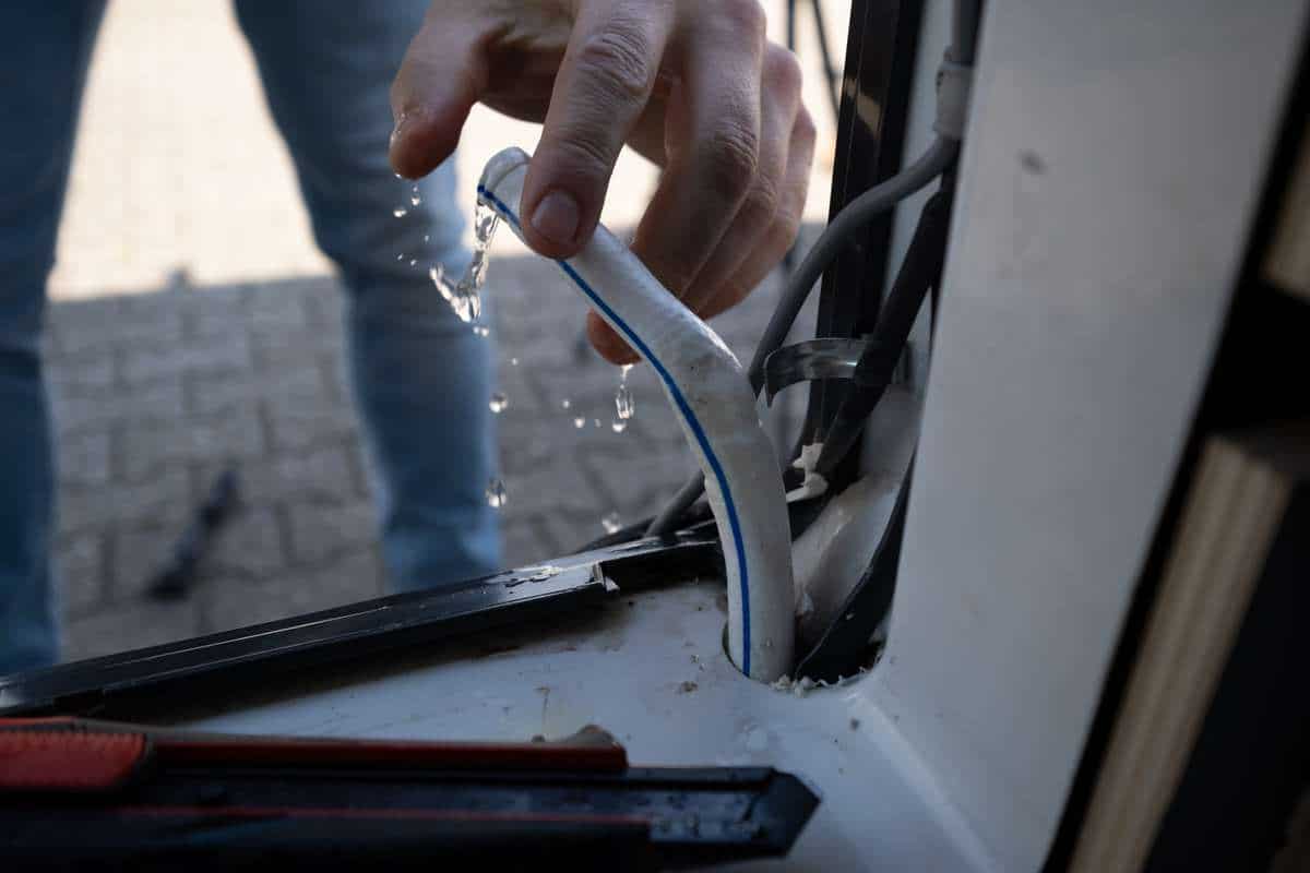 Spülungsschlauch Leckt