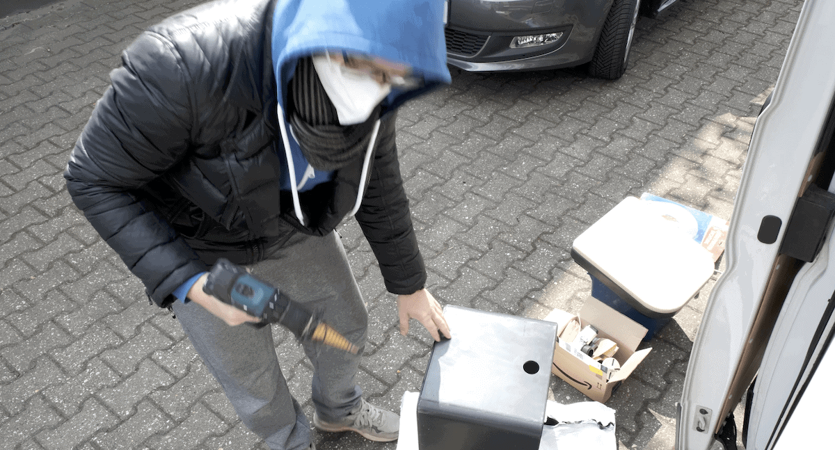 Ventilator-Bohrung In Der Trelino-Rückseite: Schnell Erledigt