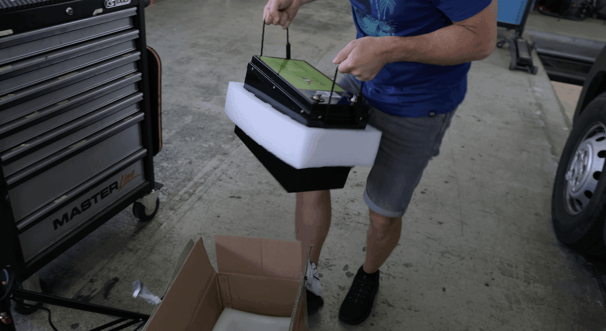 Die Bulltron Auspacken