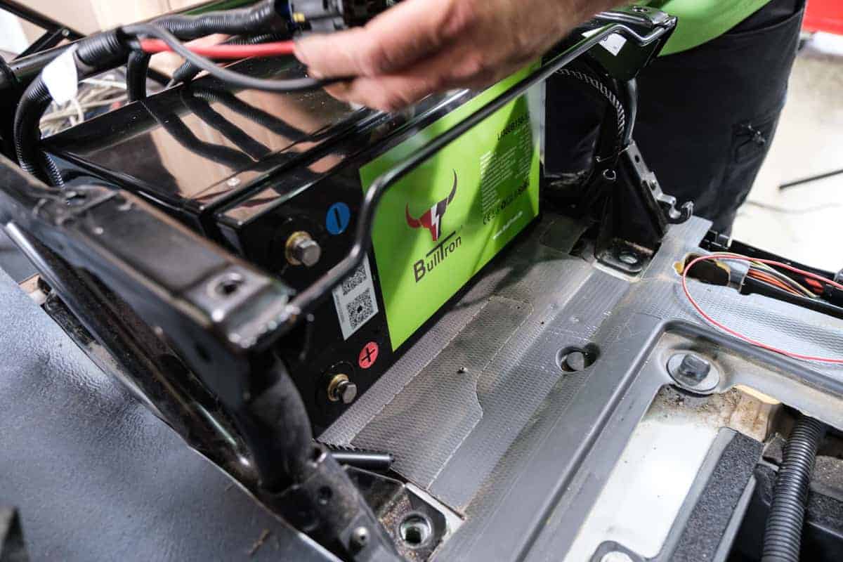 Bulltron Nach Vorne Orientiert