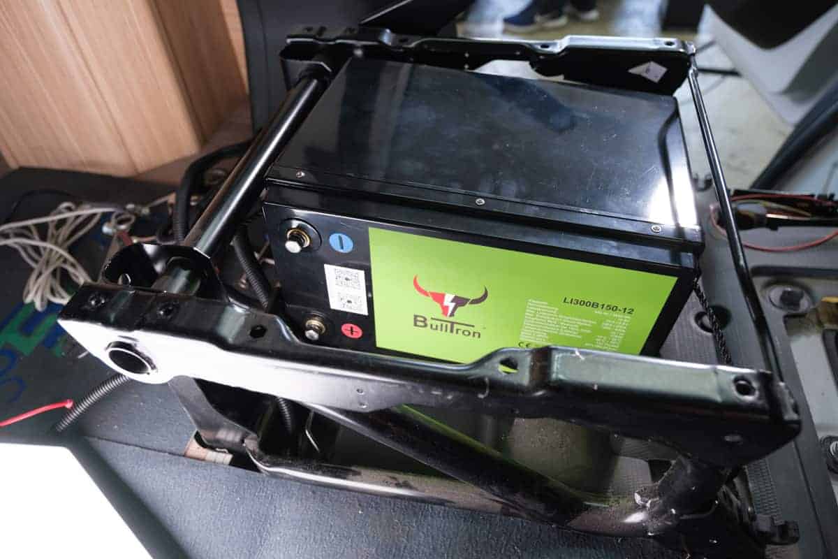 Bulltron Batterie Unter Dem Sitz