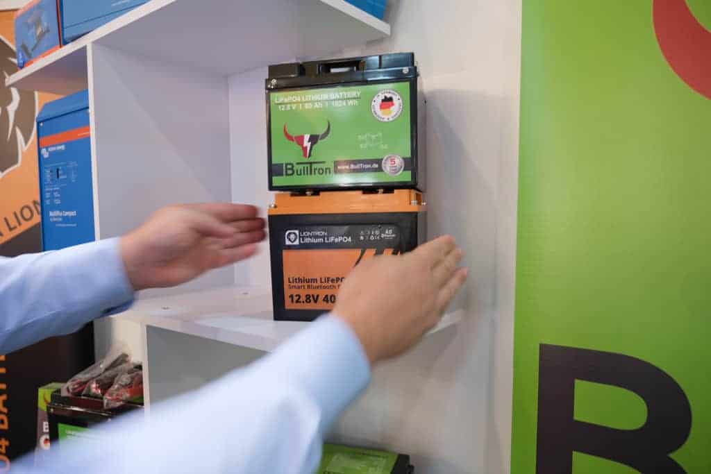 Bulltron Vs. Liontron