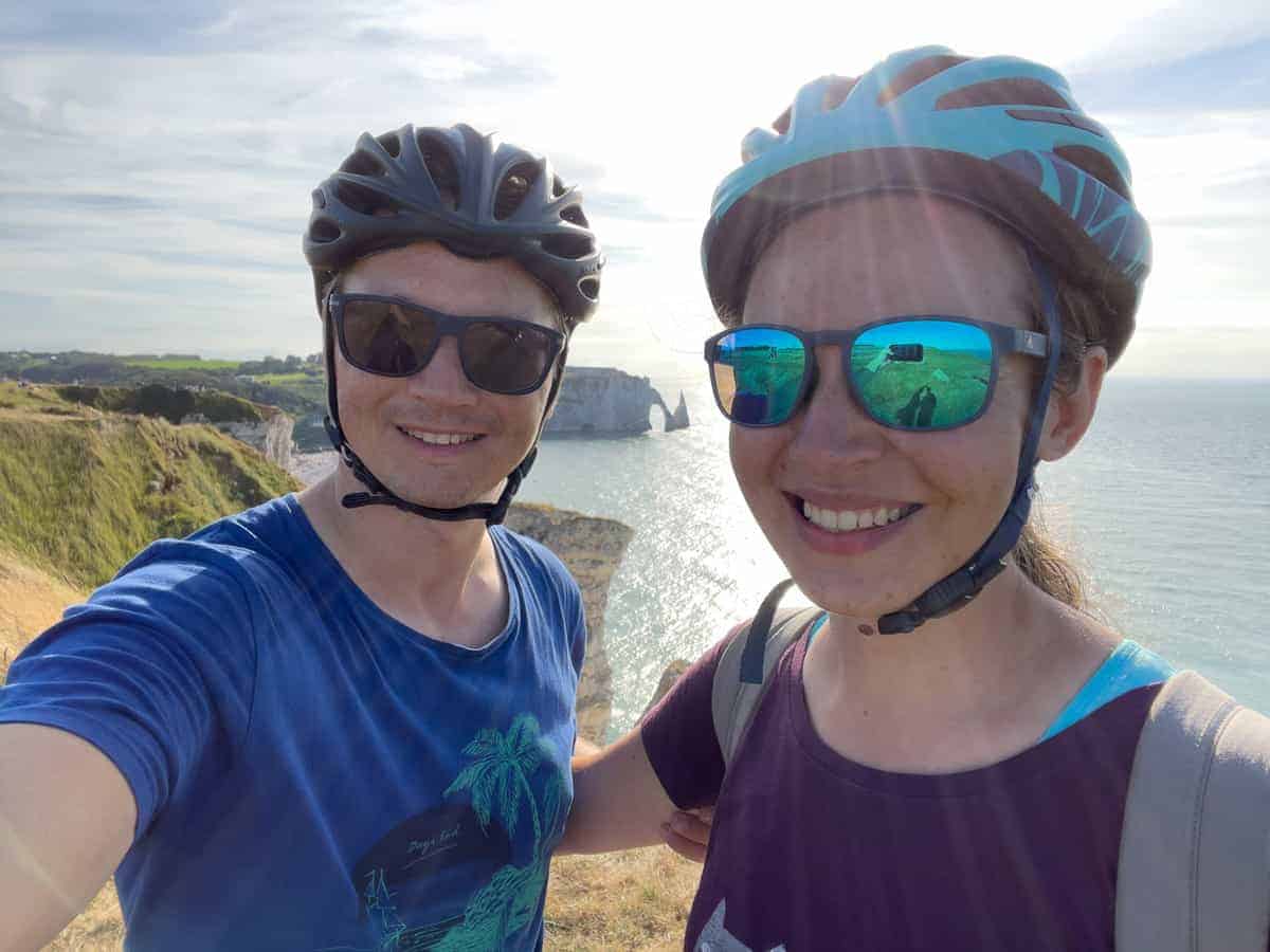 Olya Und Gerfried Vor Etretat