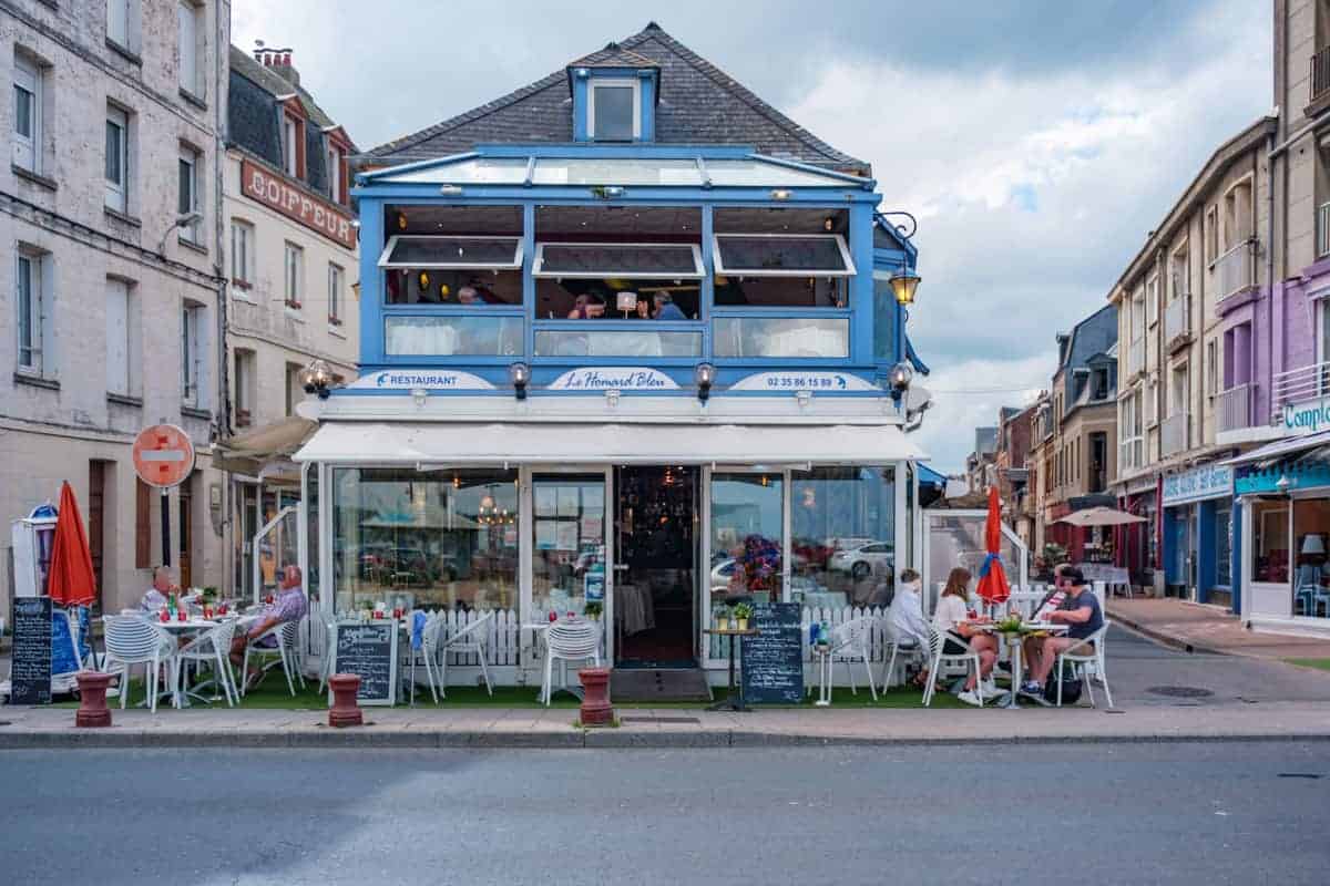 Restaurant In Le Tr&Eacute;Port