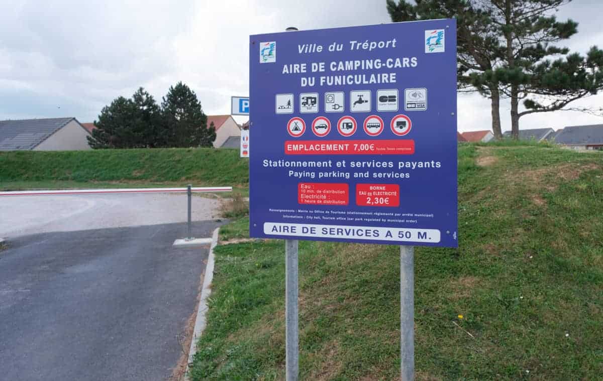 Regeln Und Kosten Am Wohnmobil-Stellplatz In Le Tr&Eacute;Port