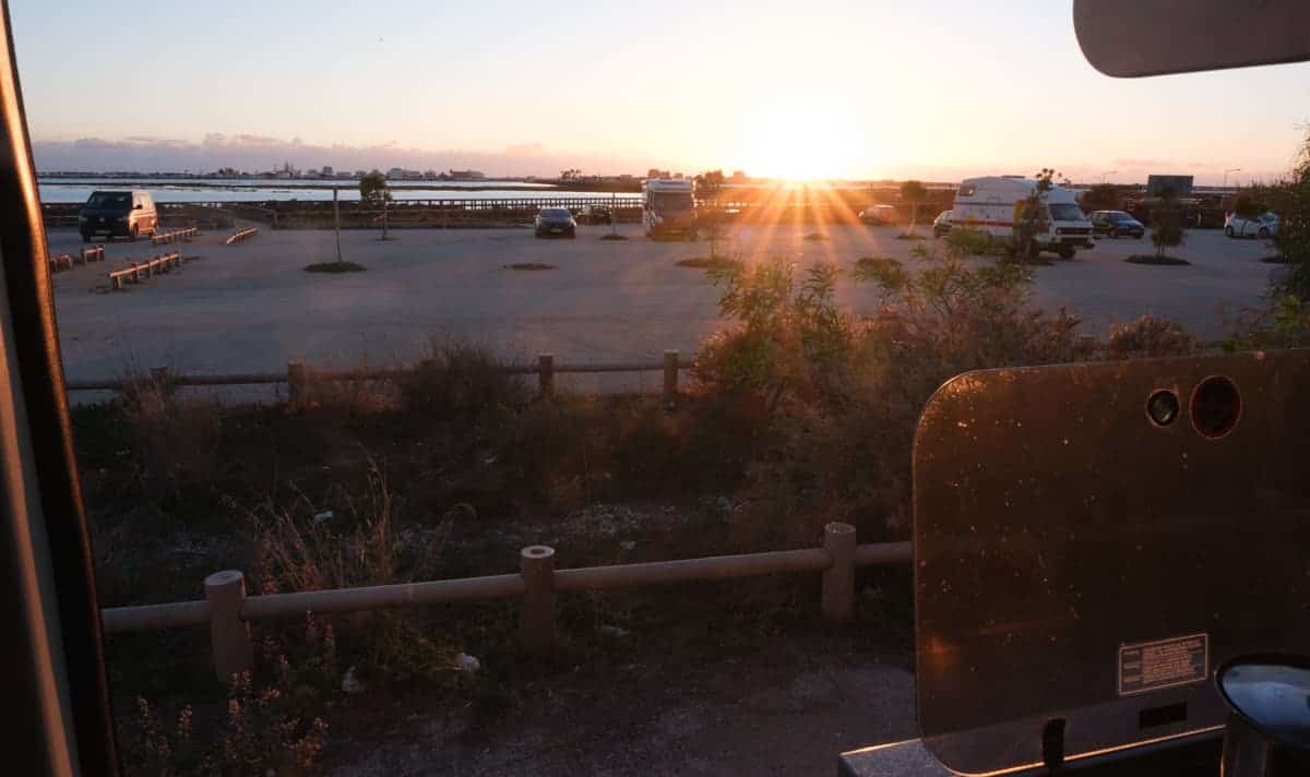 Wohnmobil Beim Freistehen In Portugal