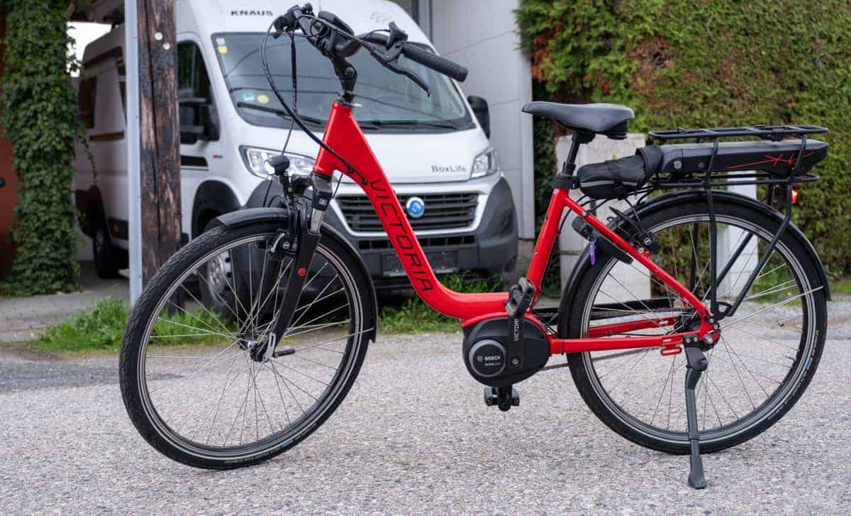 eBike vor Wohnmobil