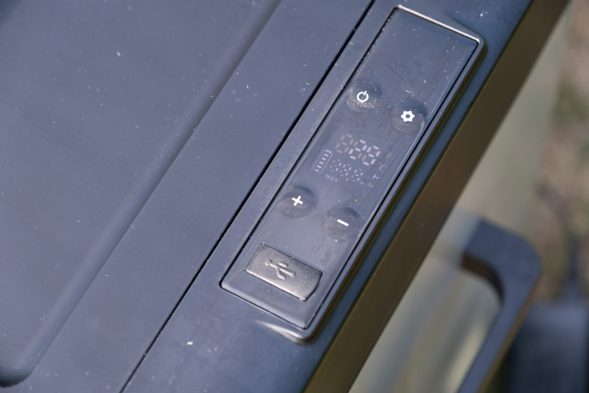 Icecube Kühlbox Von Maentum Im Großen Test 13 Bedienpanel Icecube Kühlbox