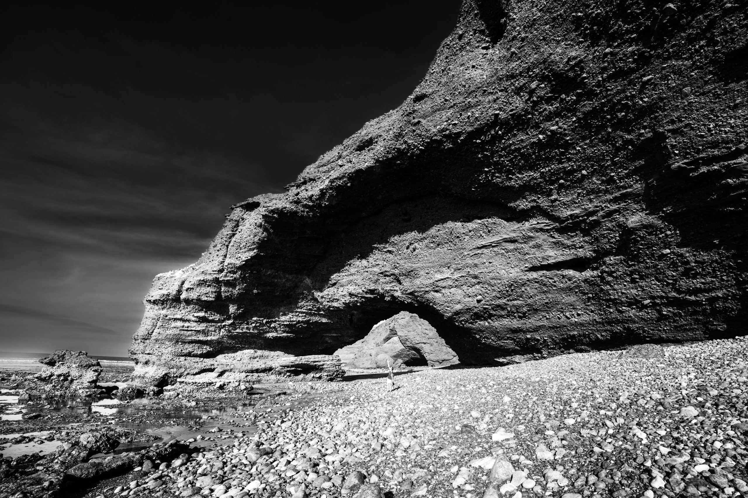 Nach einer langen Wanderung landeten wir endlich am (falschen) Felsbogen Felsbogen an der Atlantikküste Marokkos