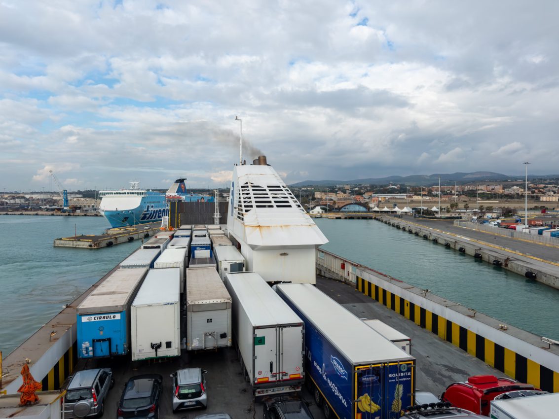 Faehre Termini Imarese Civitavecchia 37